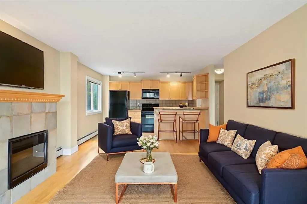 920 Royal Avenue SW, #204