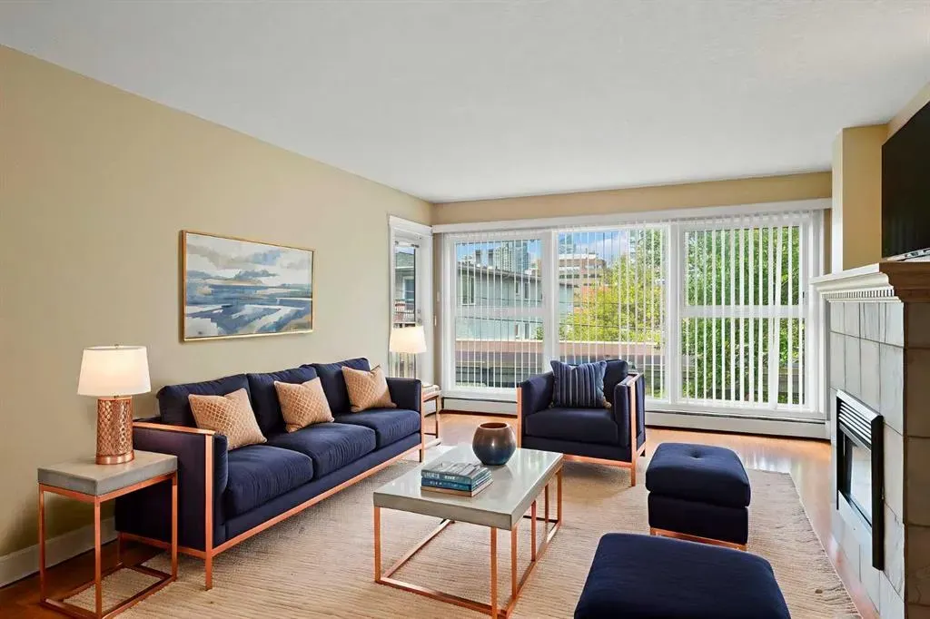 920 Royal Avenue SW, #204