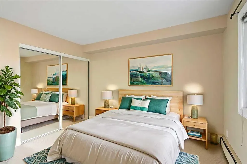 920 Royal Avenue SW, #204