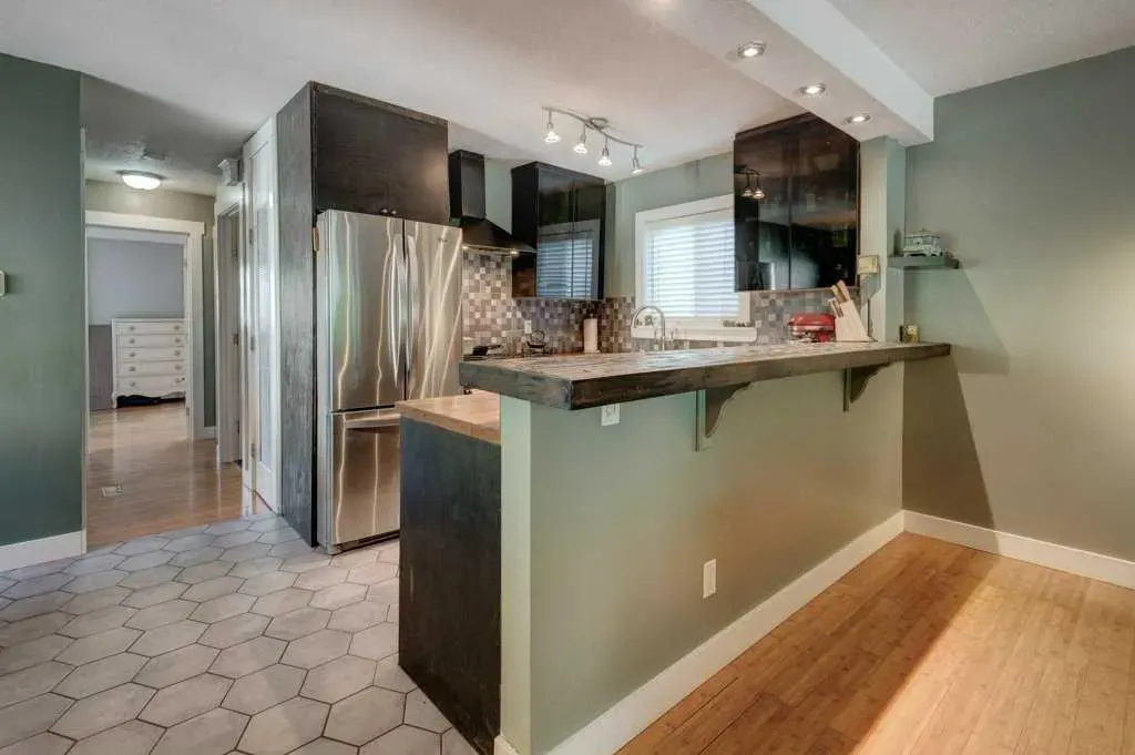 39 Shawglen Place SW