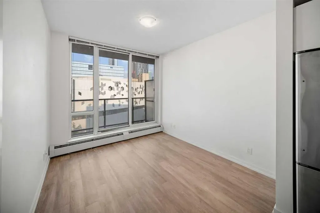 450 8 Avenue SE, #805