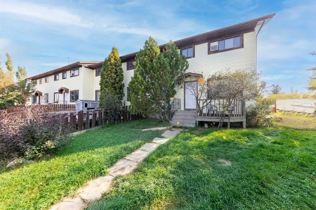17 3 Avenue E, #7
