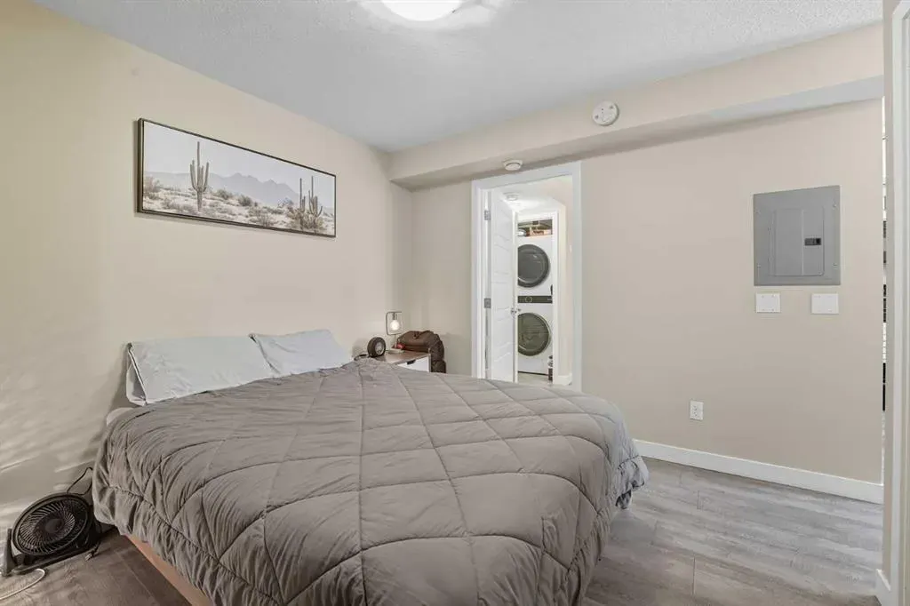 2781 Chinook Winds Drive SW, #14104
