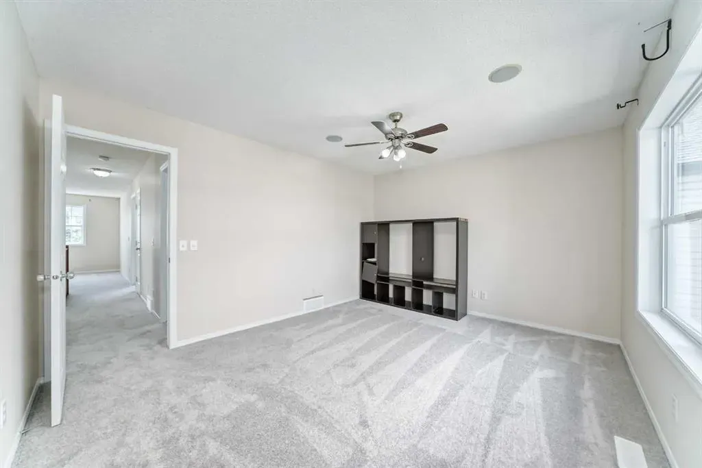 106 Saddletree Drive NE