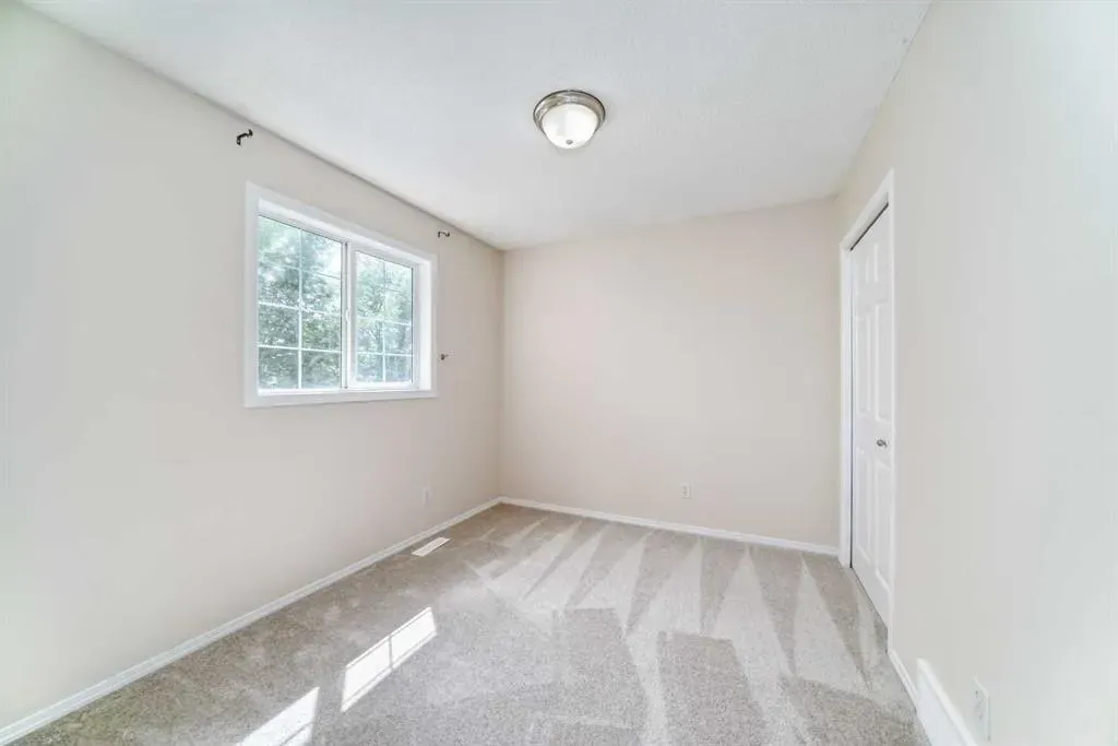 106 Saddletree Drive NE