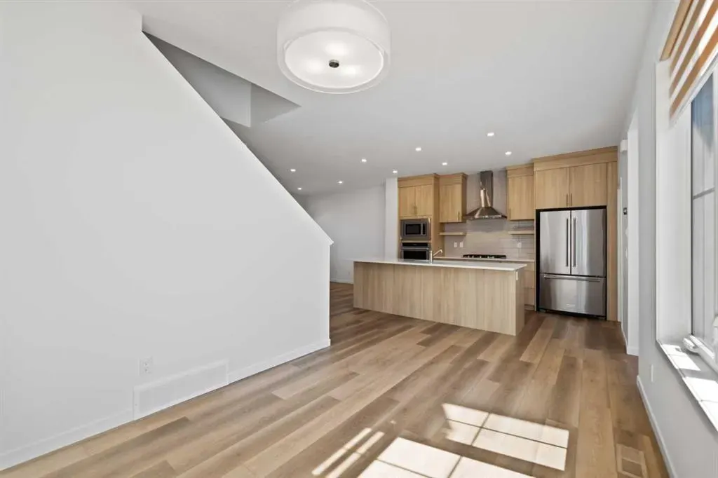 55 Alpine Drive SW