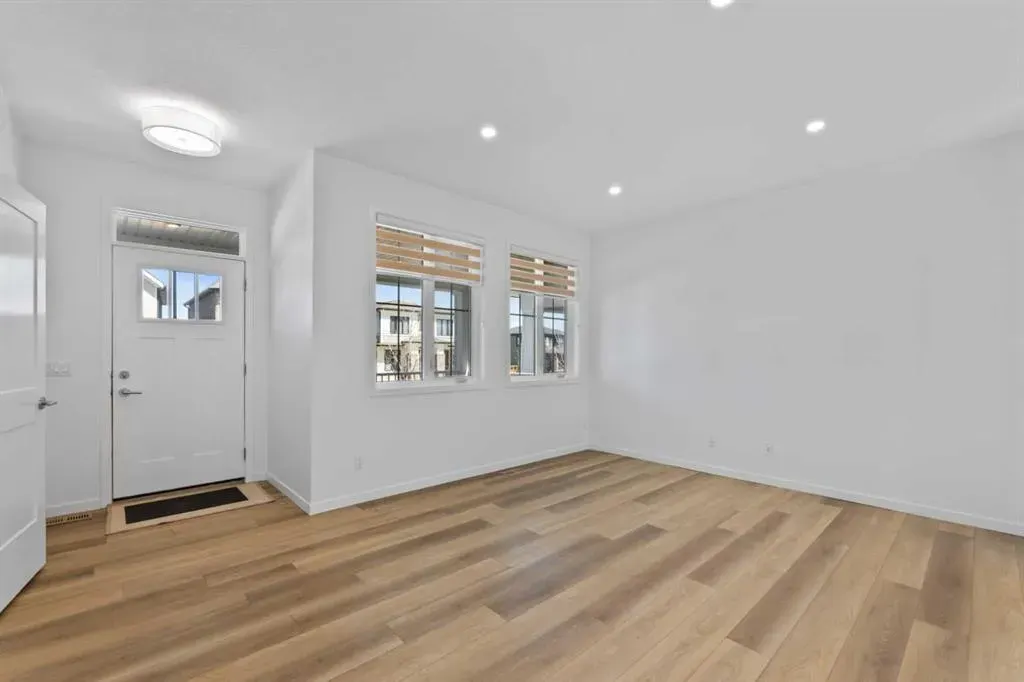 55 Alpine Drive SW