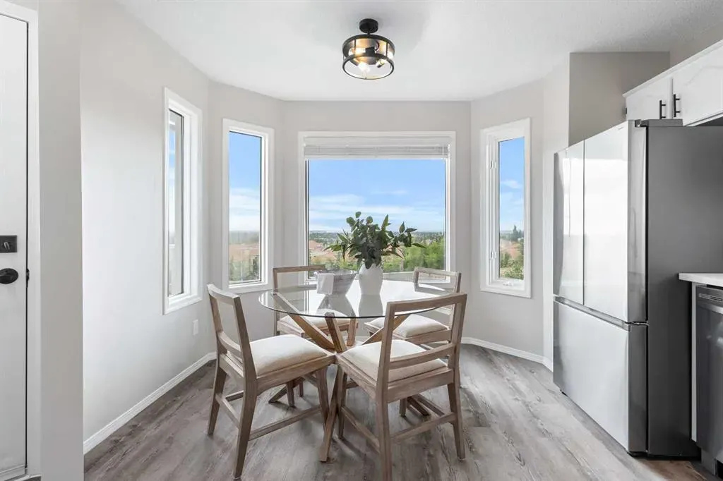 72 Christie Park Hill SW