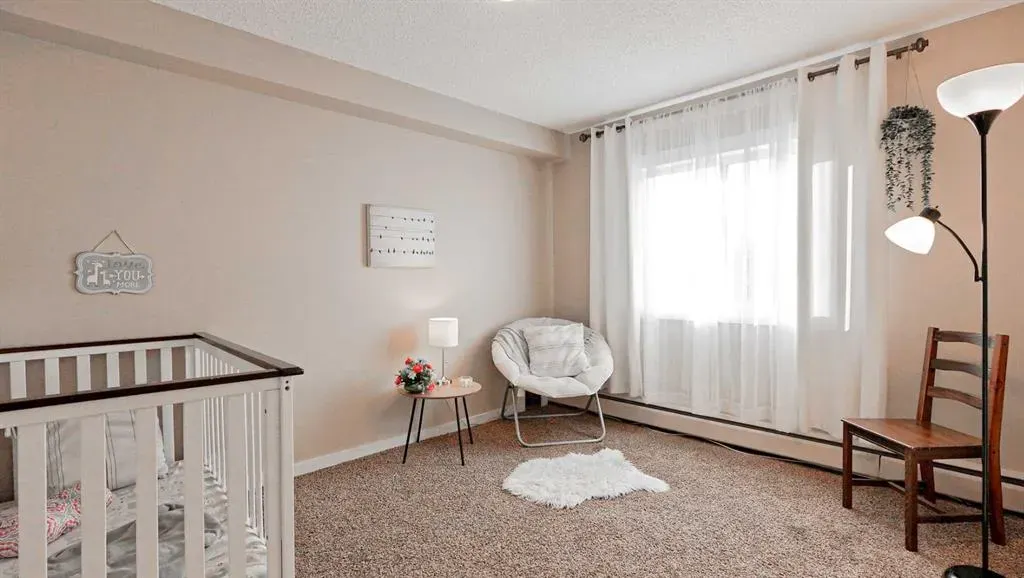 2987 Dunmore Road SE, #201