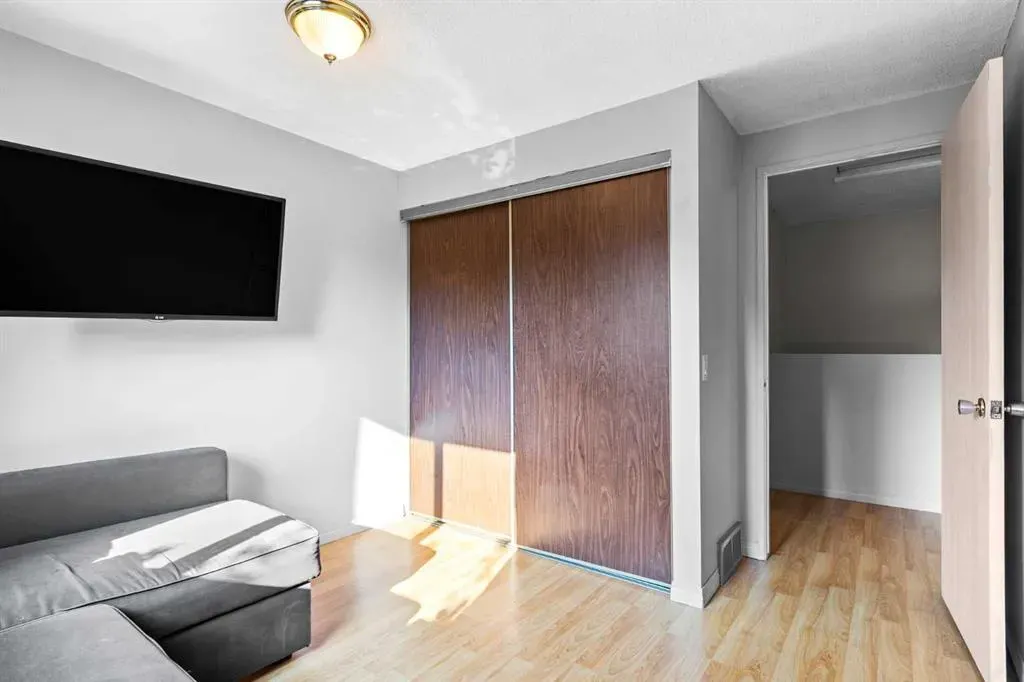 630 Sabrina Road SW, #61