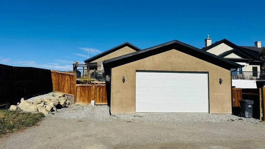 1957 High Country Drive NW