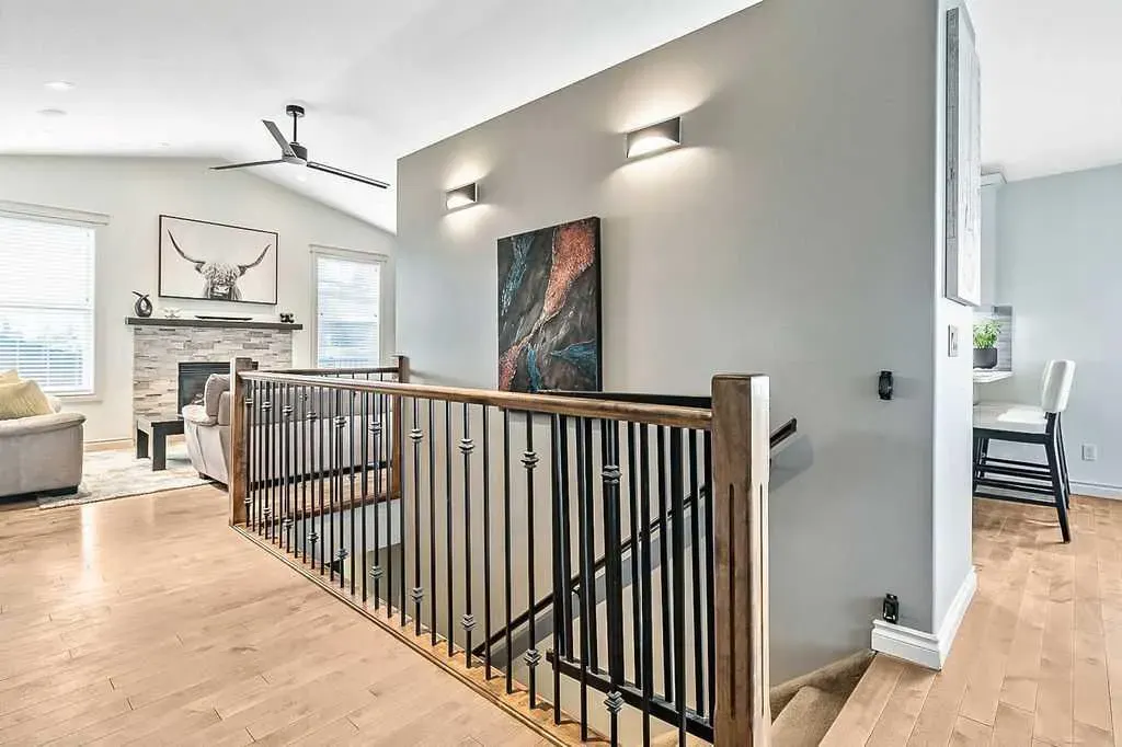 1957 High Country Drive NW