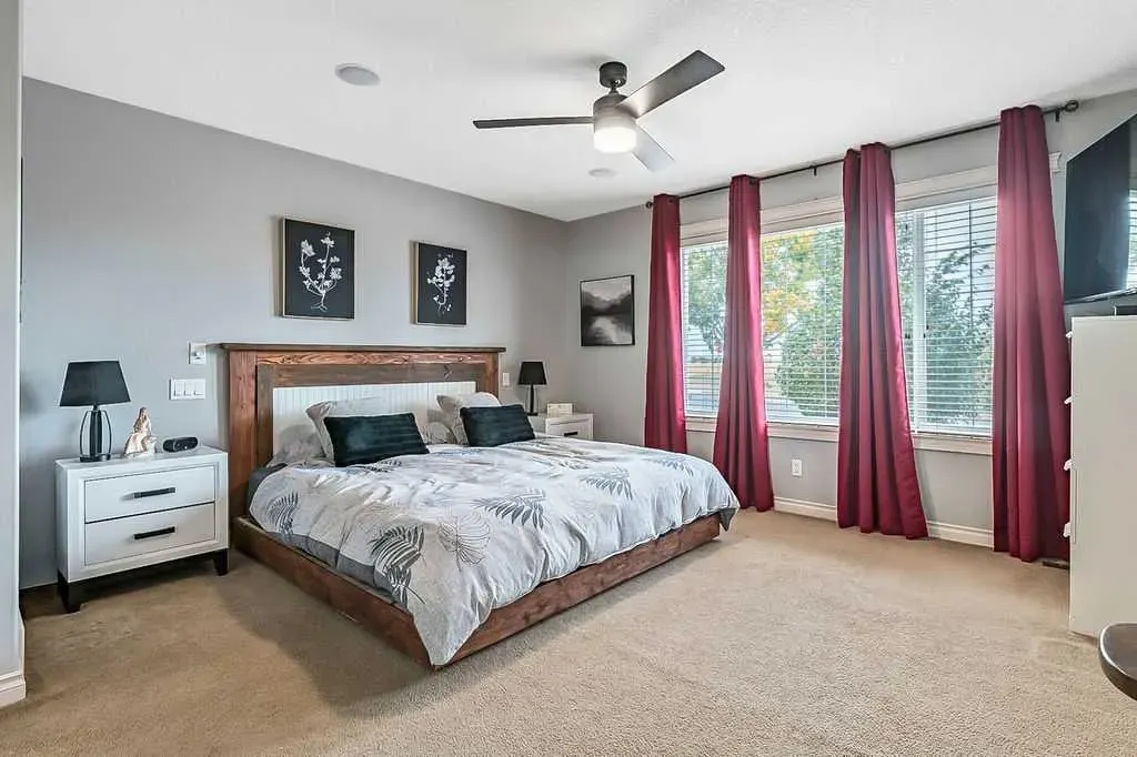 1957 High Country Drive NW