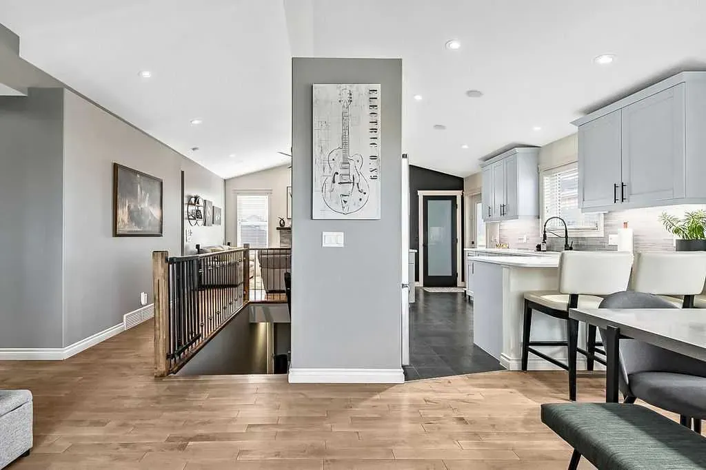 1957 High Country Drive NW
