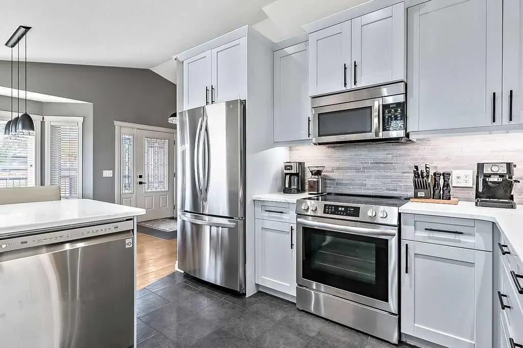 1957 High Country Drive NW