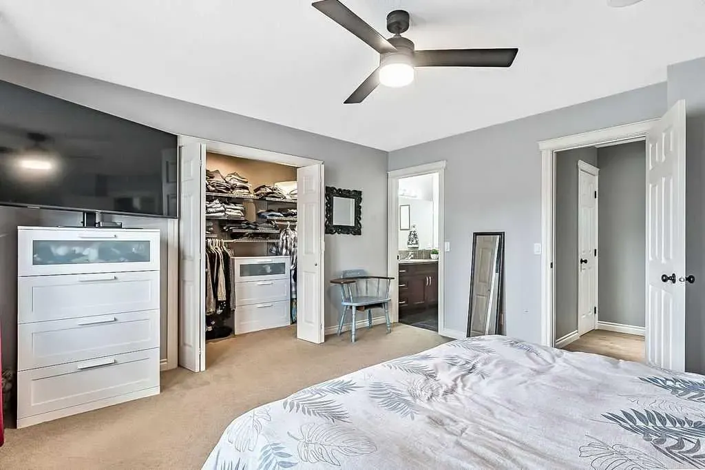 1957 High Country Drive NW