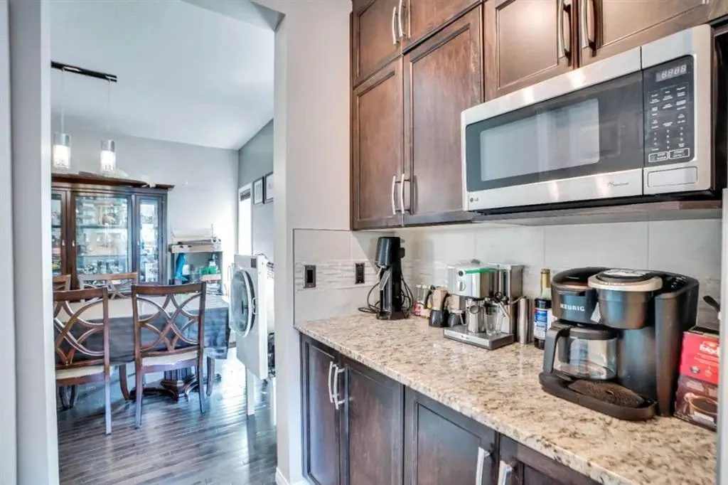 19 Hillcrest Link SW