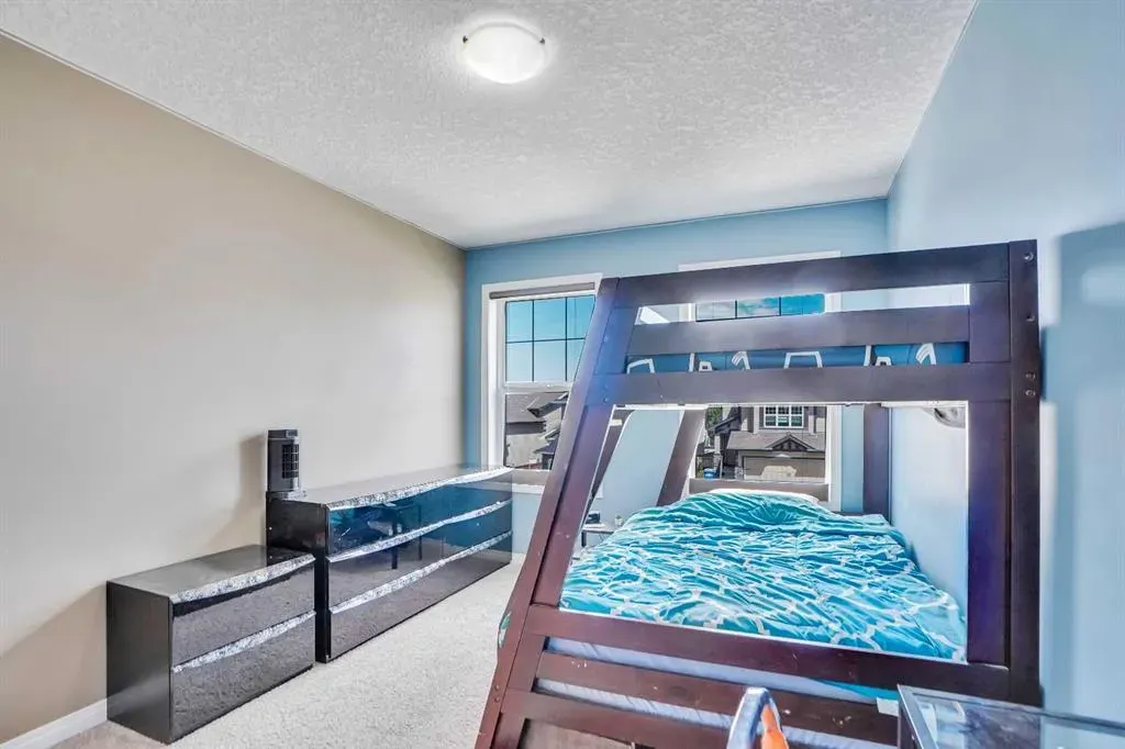 19 Hillcrest Link SW