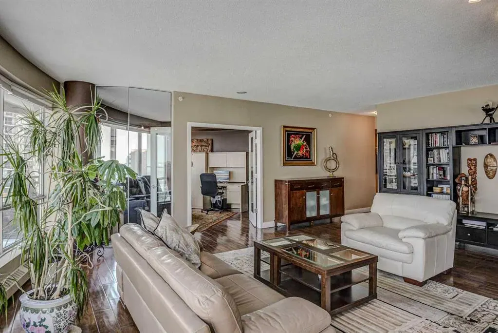 1078 6 Avenue SW, #2401