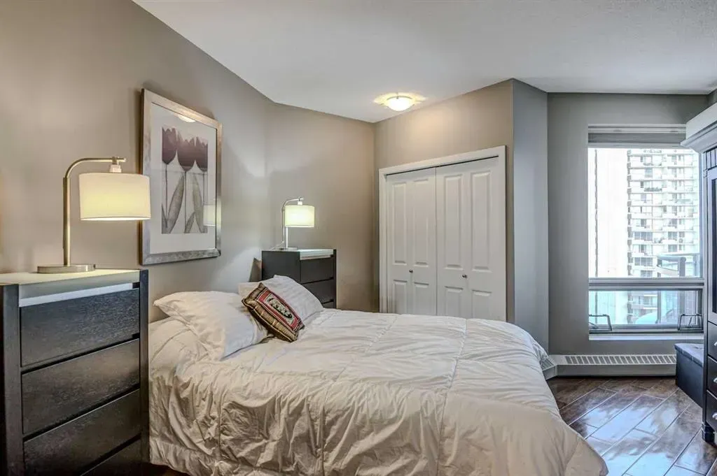 1078 6 Avenue SW, #2401