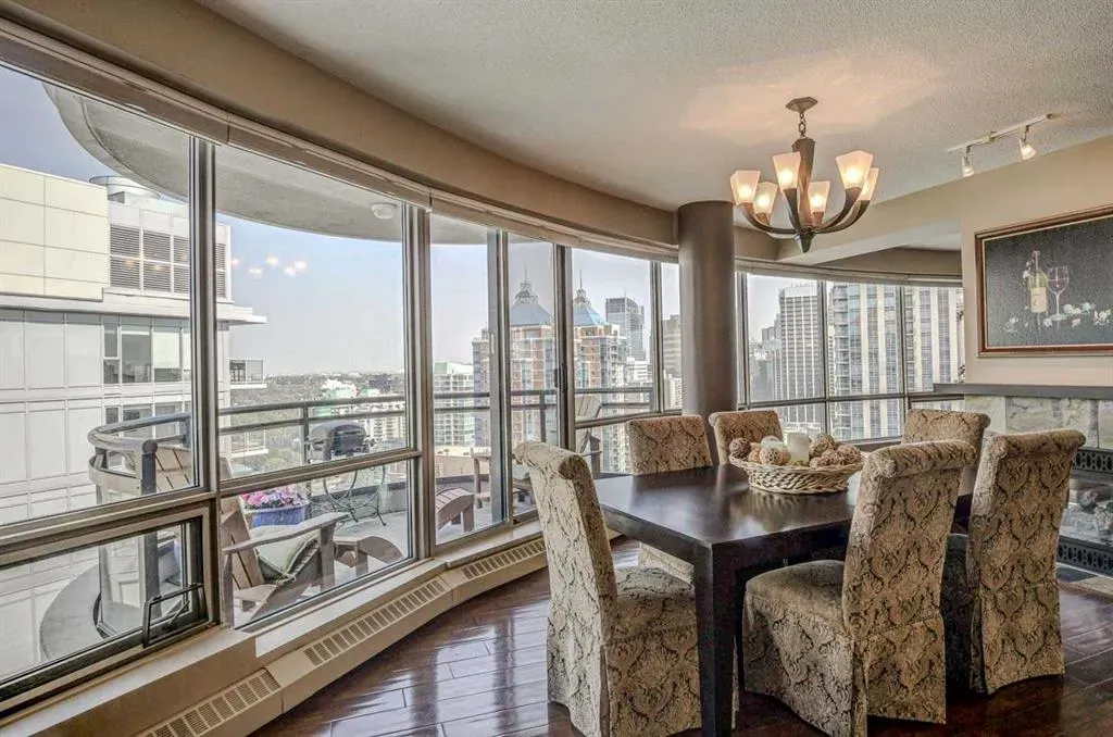 1078 6 Avenue SW, #2401