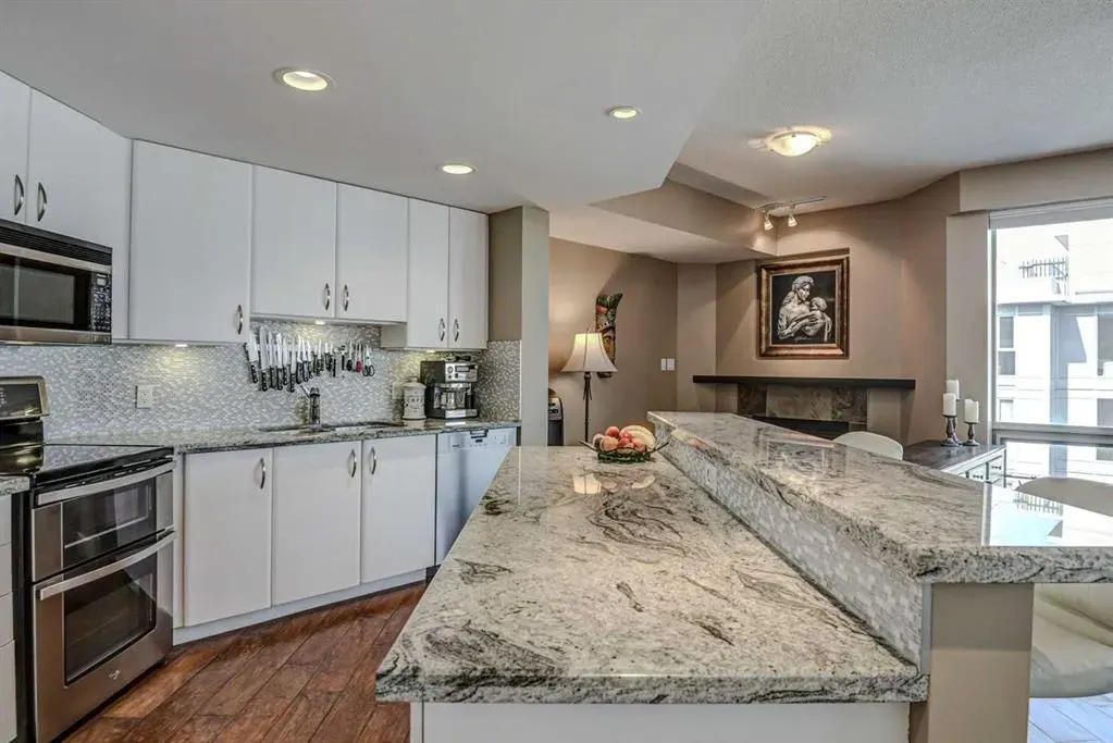 1078 6 Avenue SW, #2401