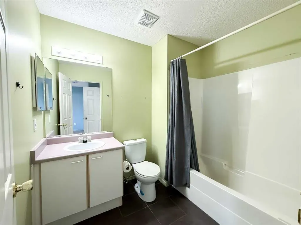 465 Makenny Street, #17