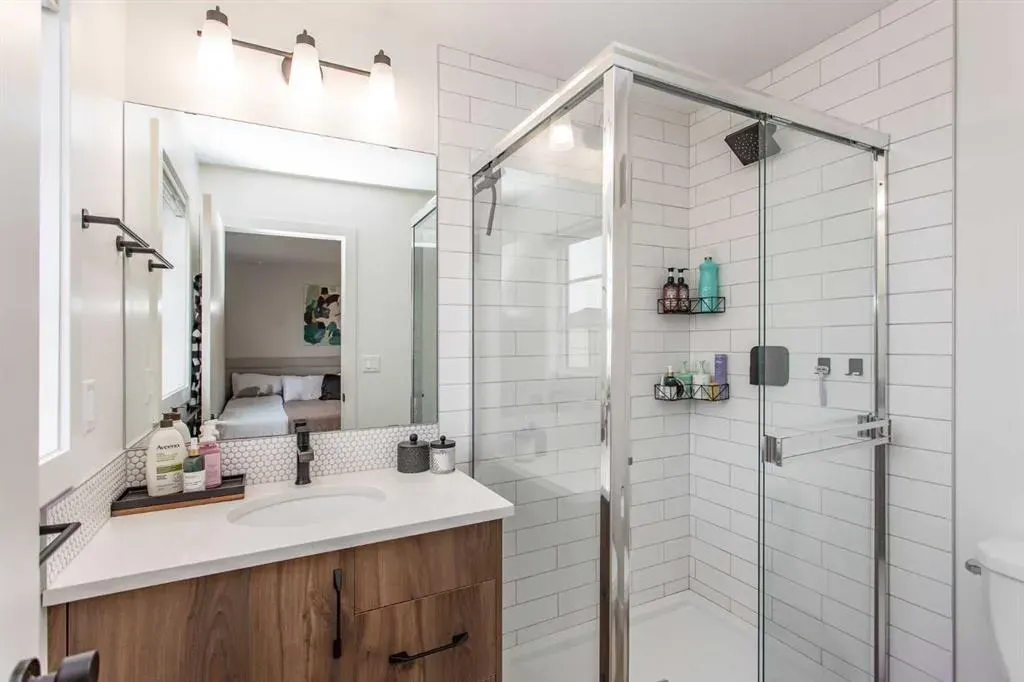 5641 Vista Trail