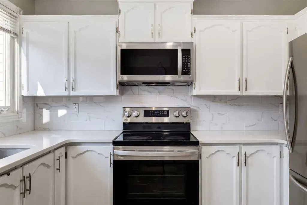 1111 Canterbury Drive SW, #4