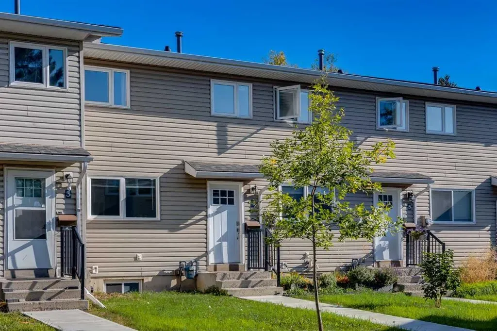 1111 Canterbury Drive SW, #4