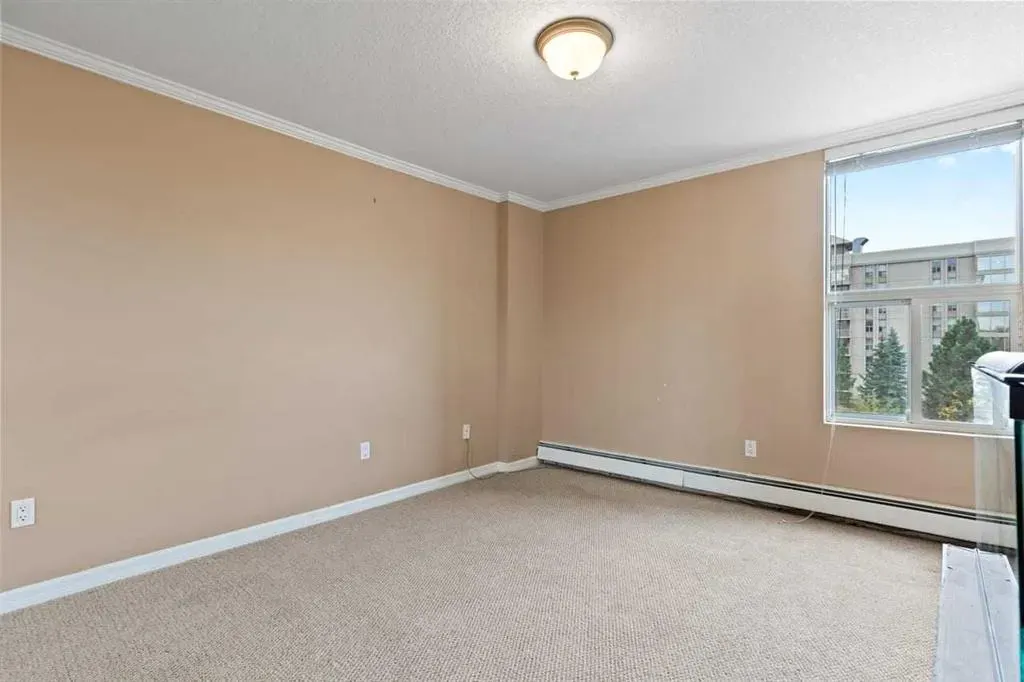 4555 Varsity Lane NW, #406