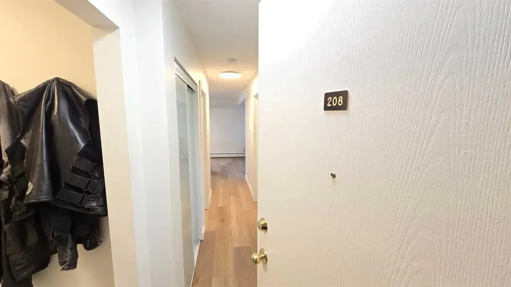 4200 Forestry Avenue S, #208