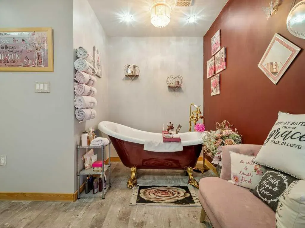 51 N 2 Street E