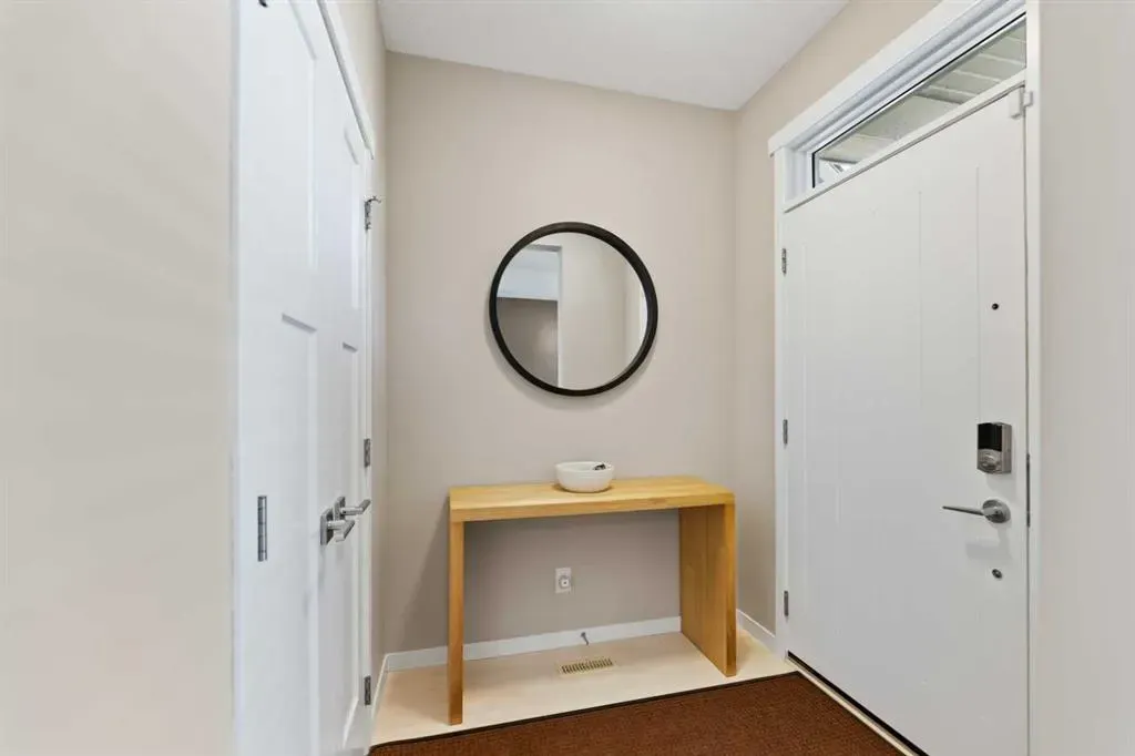 53 Masters Crescent SE