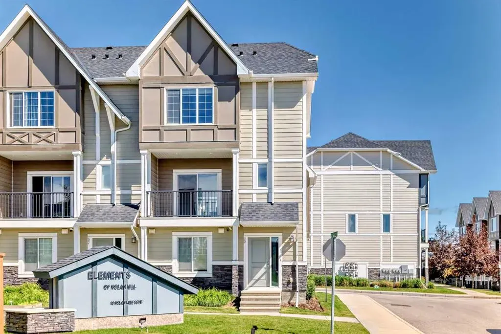 59 Nolanlake Cove NW