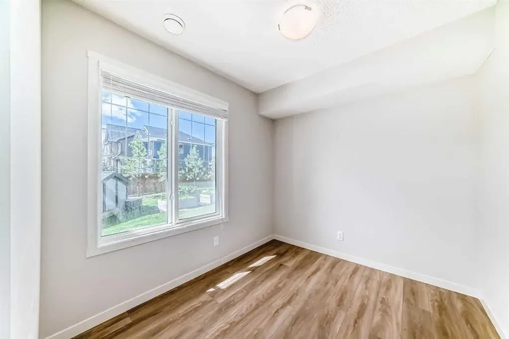 59 Nolanlake Cove NW