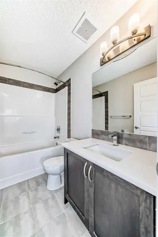 59 Nolanlake Cove NW