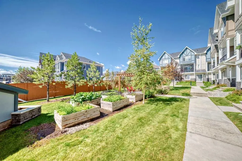 59 Nolanlake Cove NW