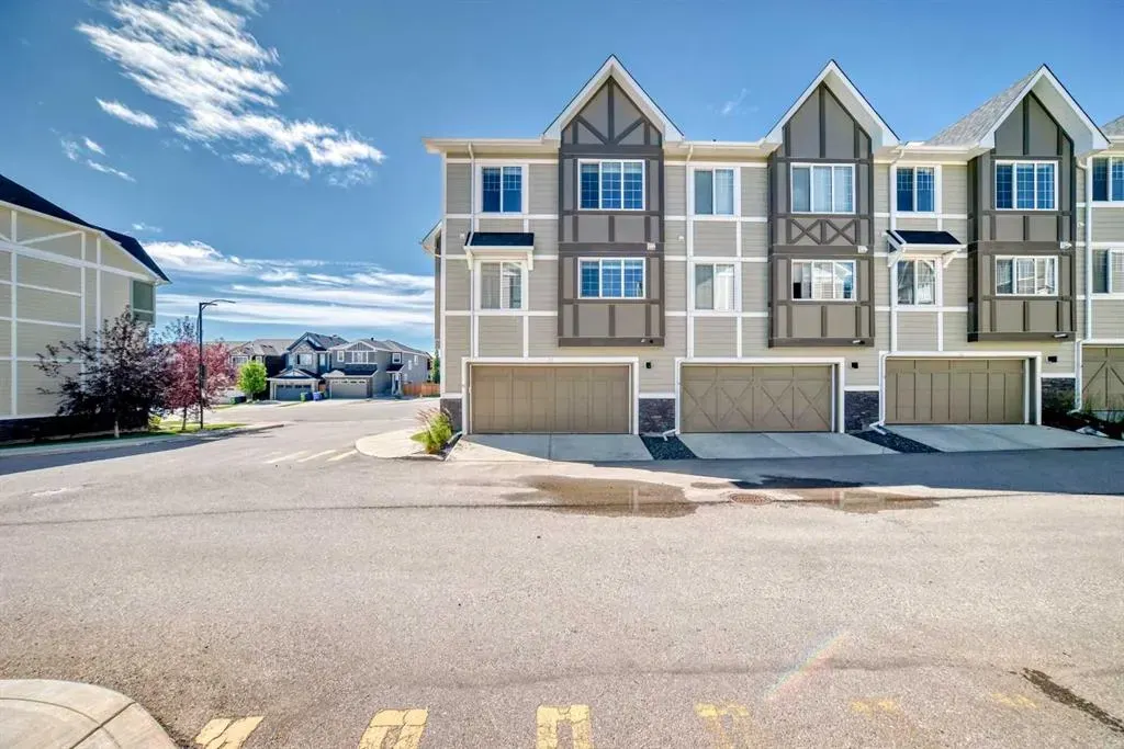 59 Nolanlake Cove NW