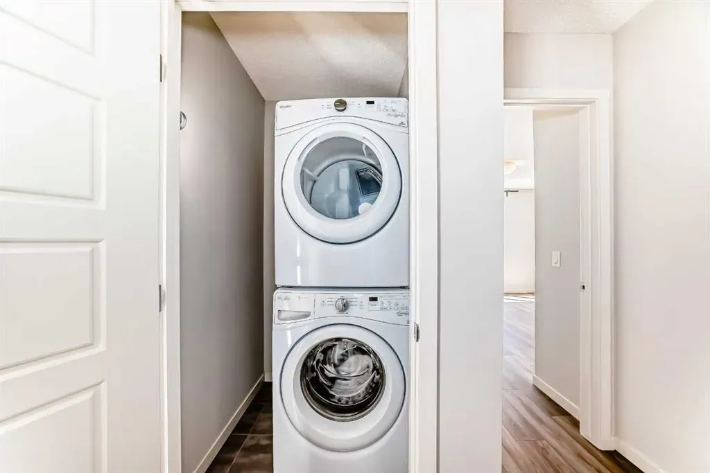 59 Nolanlake Cove NW