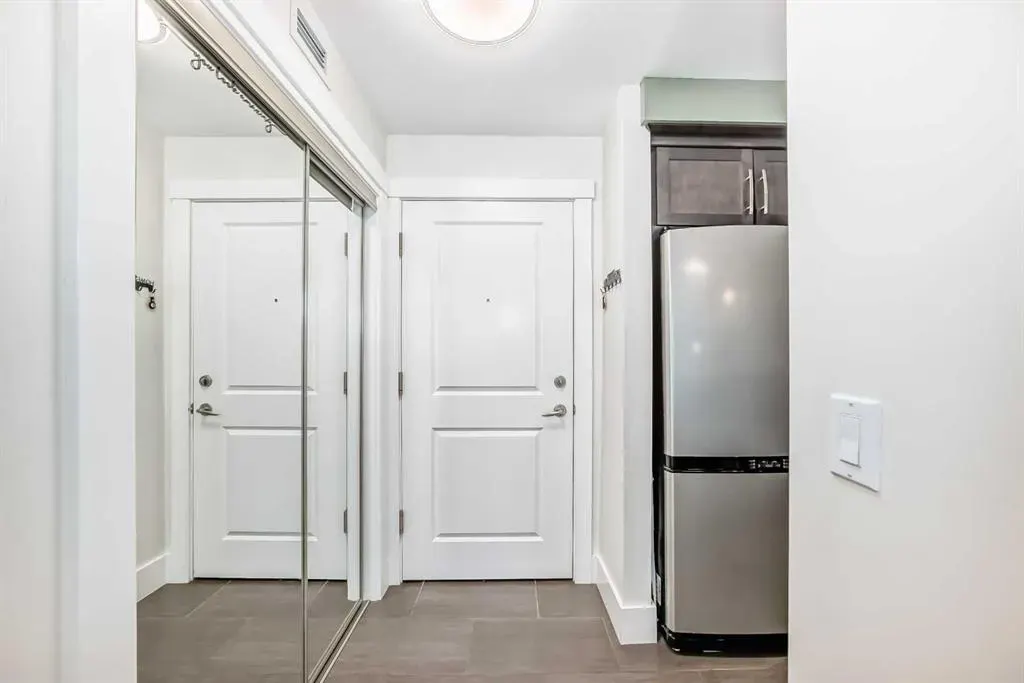 725 4 Street NE, #104