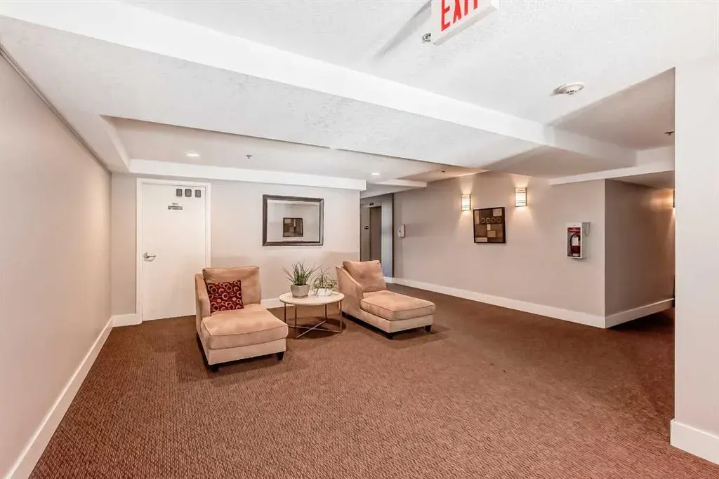 725 4 Street NE, #104