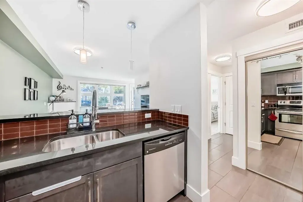725 4 Street NE, #104