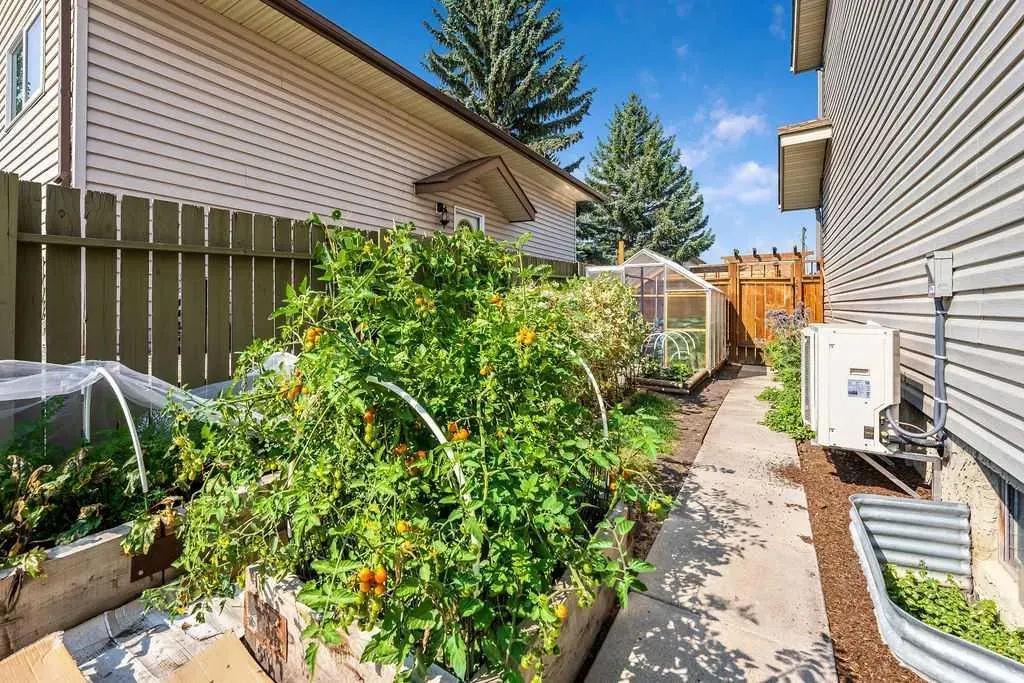 41 Midridge Gardens SE