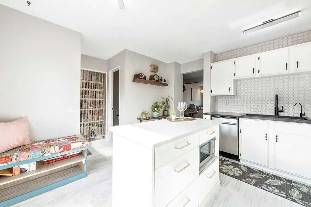 41 Midridge Gardens SE
