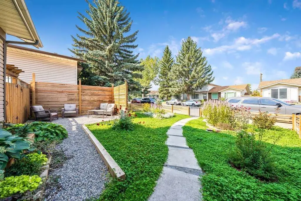 41 Midridge Gardens SE