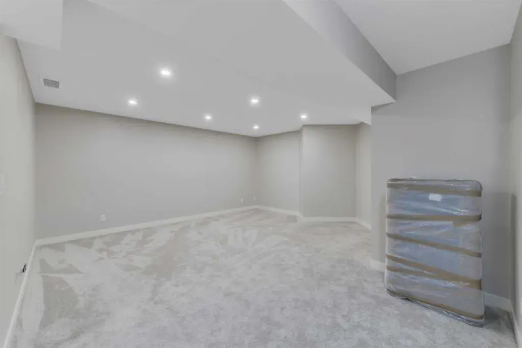 45 Golden Crescent
