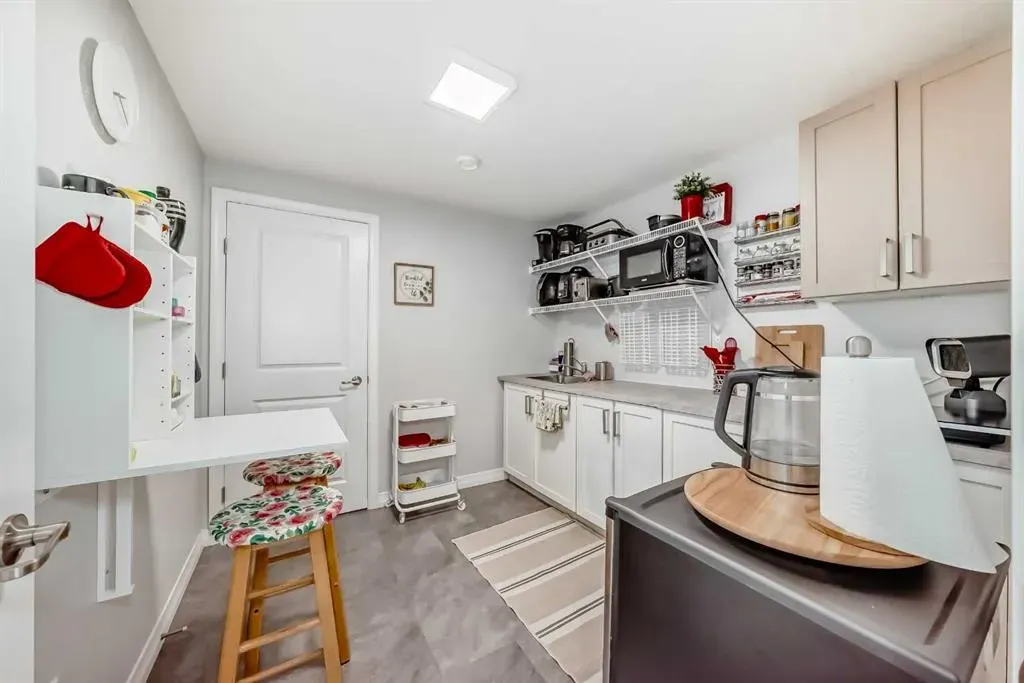 1941 Mahogany Boulevard SE