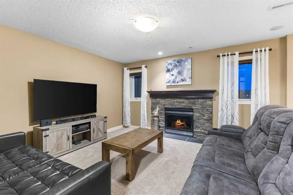 444 Silverado Range Place SW