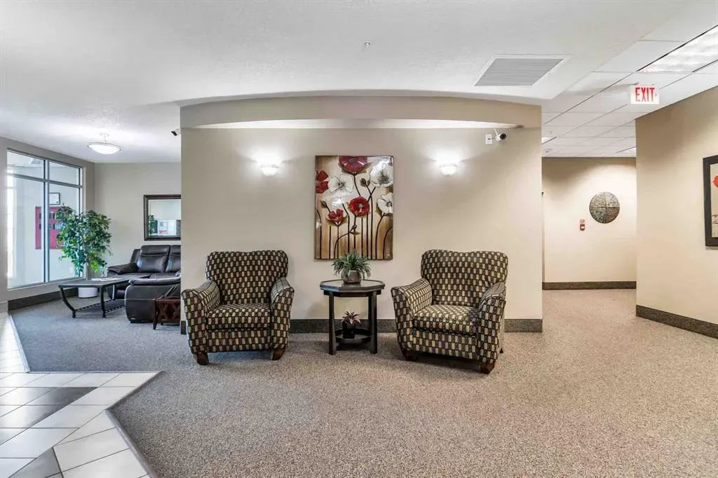 194 Sunrise Circle SW, #210